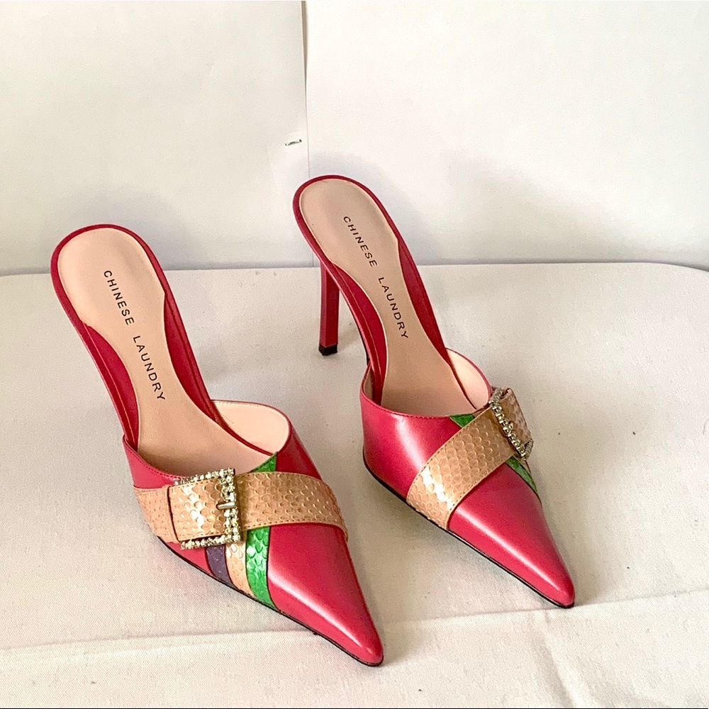 Chinese Laundry Vivian Buckle Heeled Mule NWOT